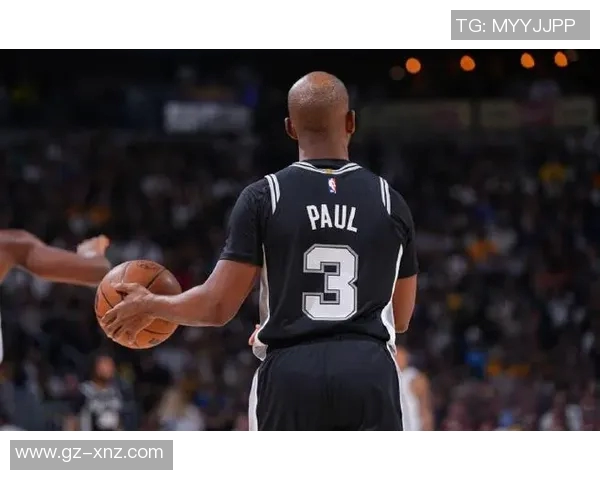 克里斯保罗：篮球场上的智慧与领导力的完美结合